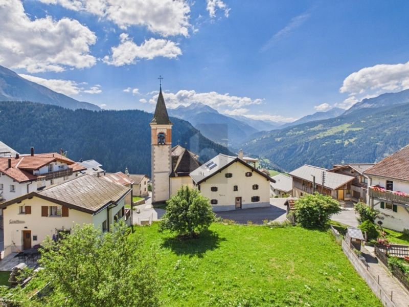 UNIKAT MIT ZWEITWOHNUNGSSTATUS - 2
