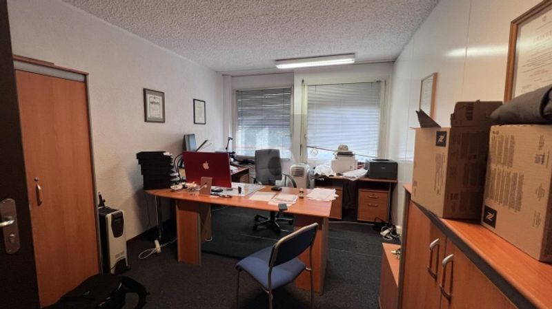 ESPACE DE BUREAUX INTEMPORELS ET PROCHE DU CENTRE - 2
