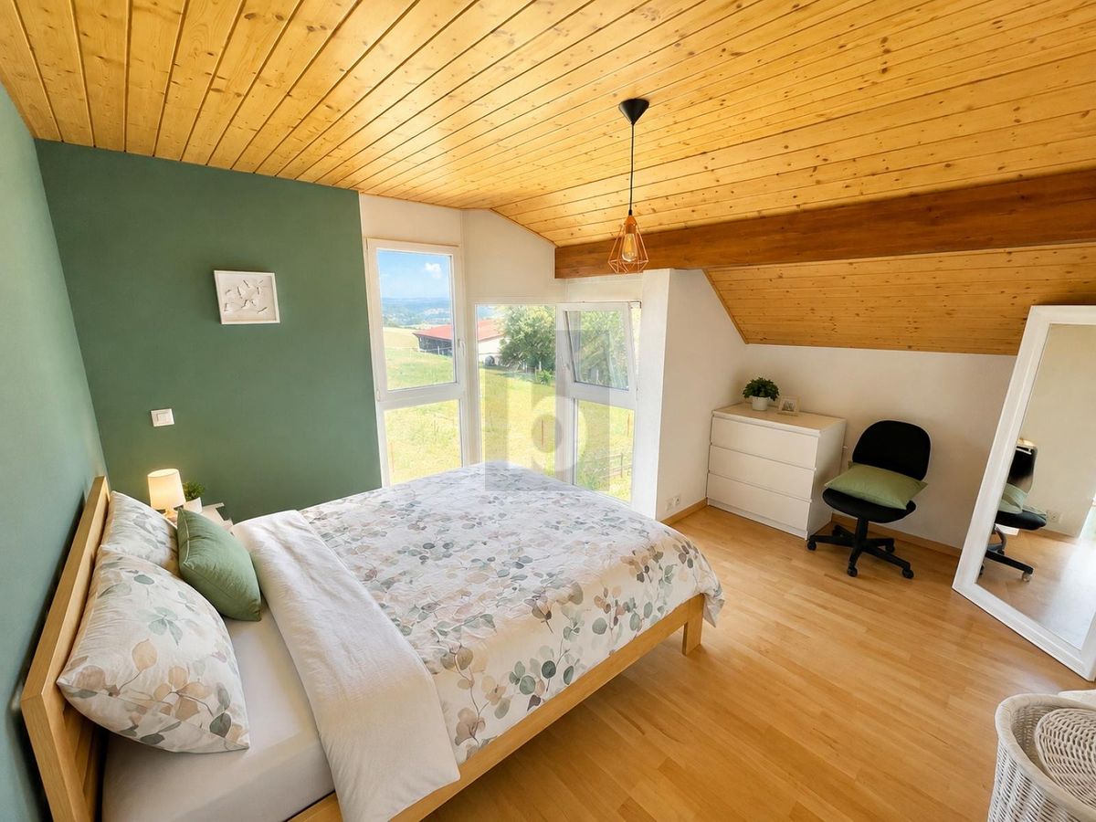 MAGNIFIQUE, SPACIEUSE ET LUMINEUSE AVEC JARDIN - 4