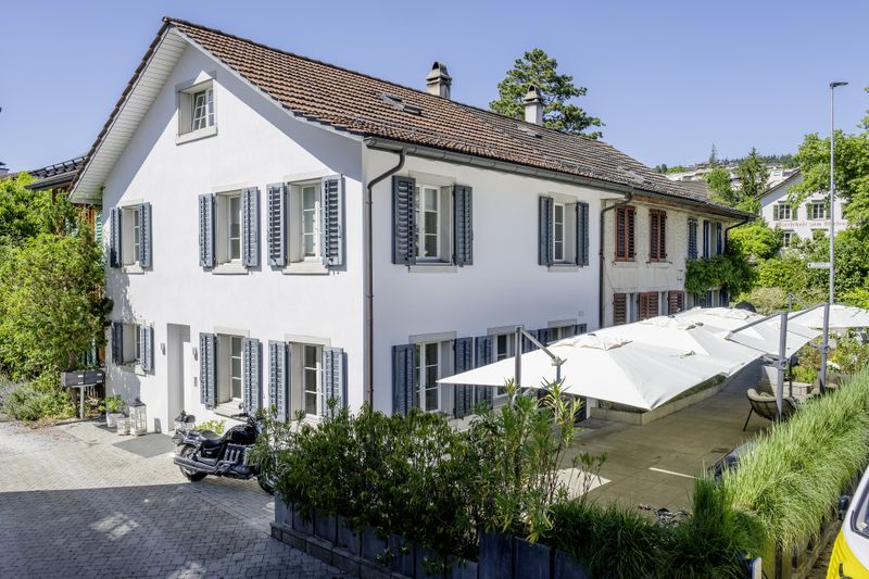 Tradition trifft Eleganz: Charmantes Haus im Ortskern - 6
