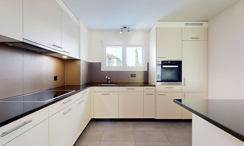 Spacious 4.5-room flat in a quiet location in Chailly - 9