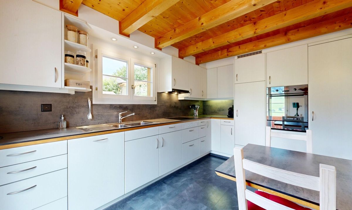 Familiäres Wohnen mit Einliegerwohnung und Bergpanorama - 6