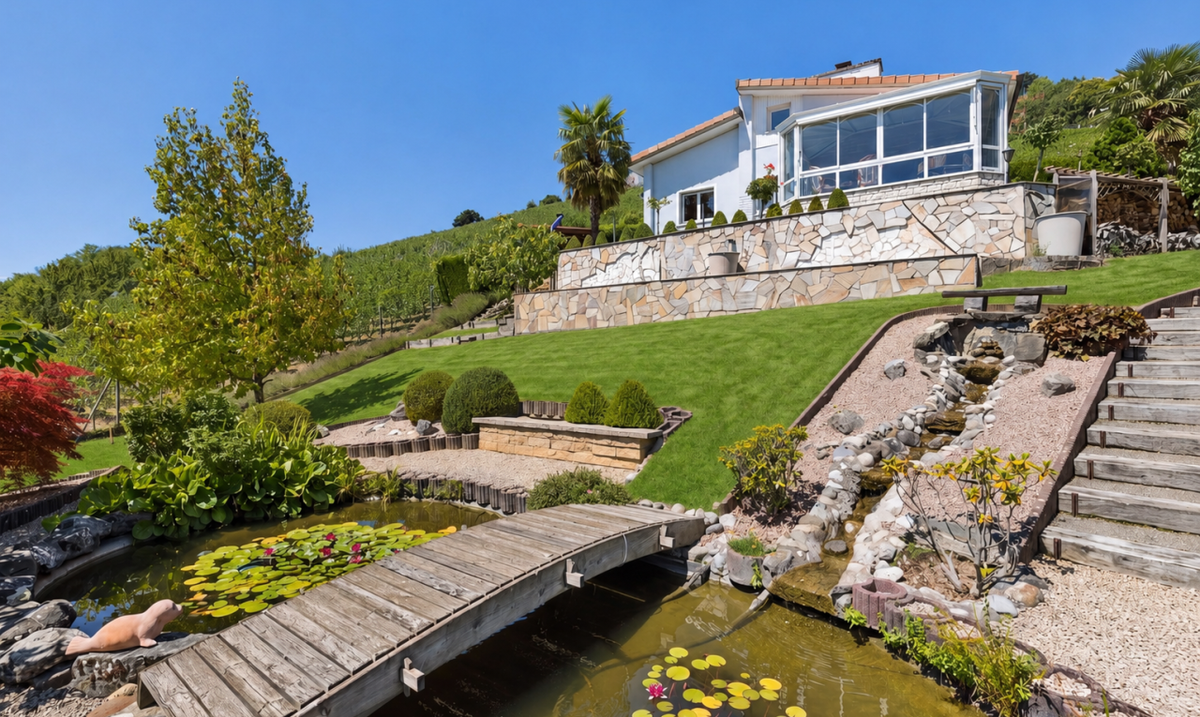 Zwischen See und Weinbergen: Eine seltene Liegenschaft in Grandvaux - 2