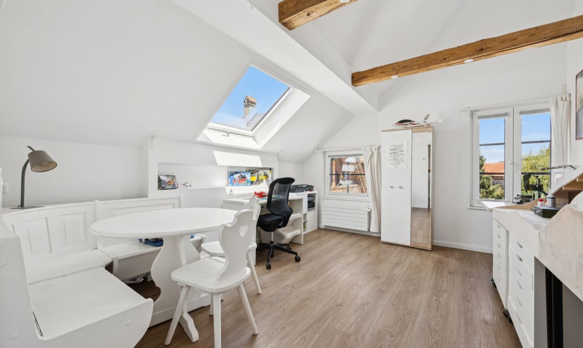 Einzigartiges Familienhaus mit Wellness und Weitsicht - 7