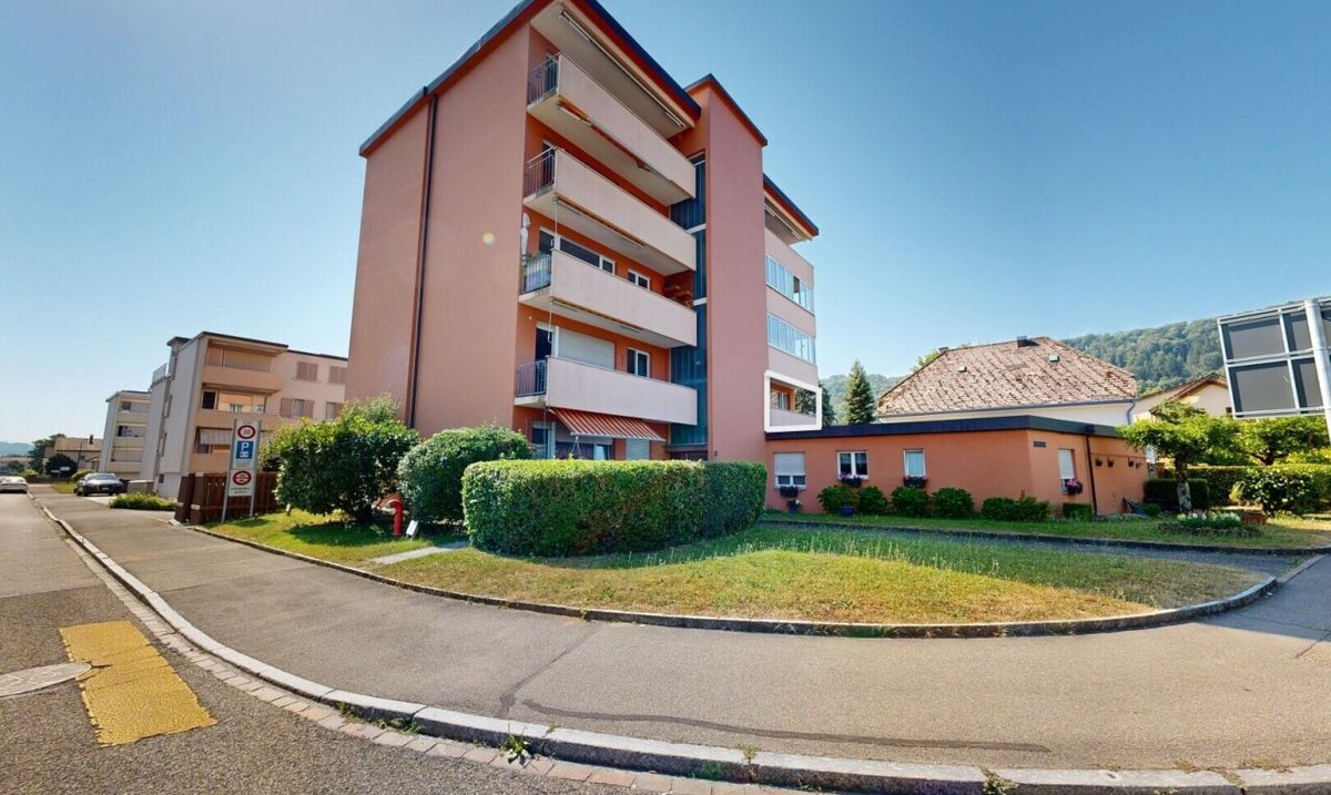 Helle 4.5-Zimmer-Wohnung mit Balkon und Rheinblick in Stein AG - 0