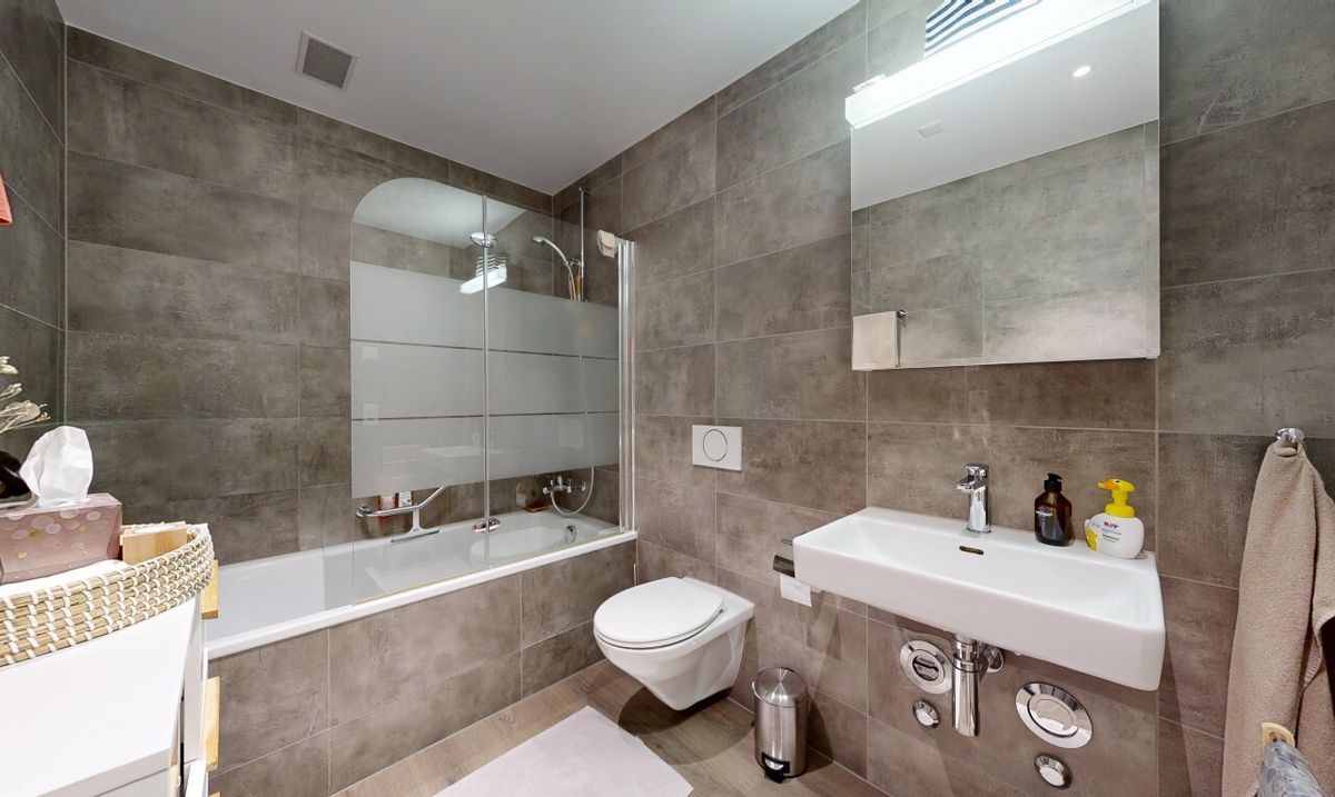 Moderne 4.5-Zimmer-Wohnung an der Bauzonengrenze - 9