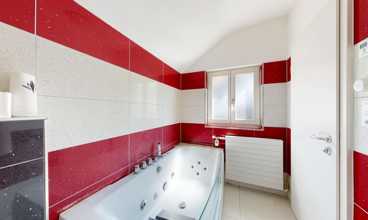 Charmantes 5.5 Zimmer Einfamilienhaus mit zusätzlichen Räumlichkeiten - 9