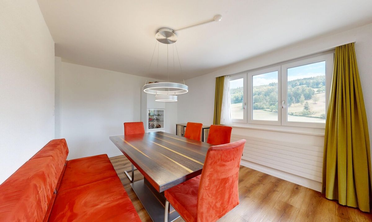 Einfamilienhaus mit viel Platz, Umschwung und freier Aussicht - 4