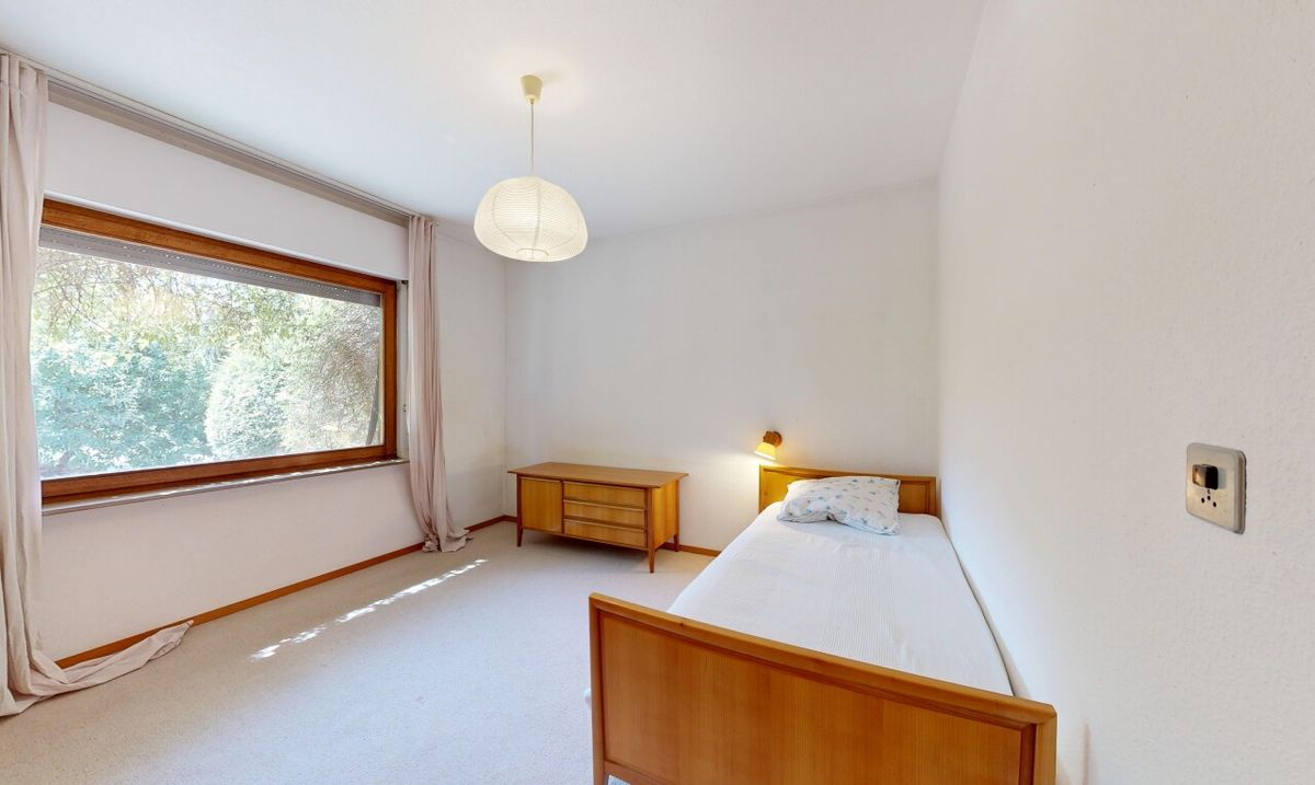 Freistehendes Einfamilienhaus auf 1'127 m² Traumgrundstück - 8