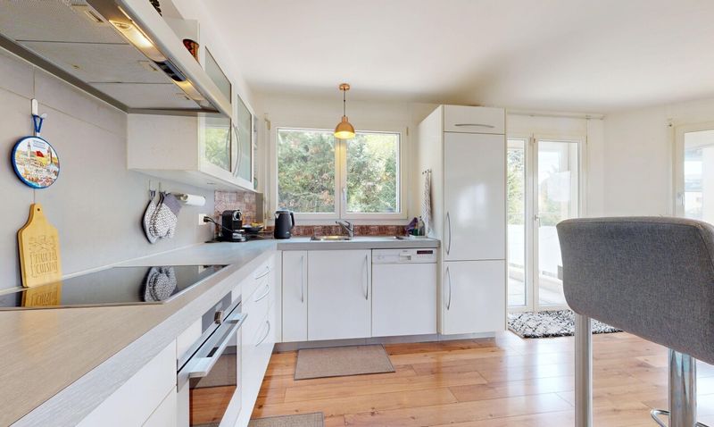 Spacious 4.5-room flat with a terrace in Lausanne - 5