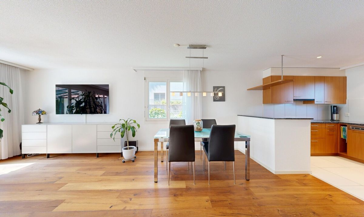 Attraktives 4.5-Zimmer-Doppeleinfamilienhaus - 3
