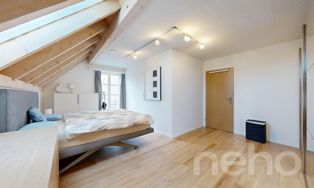 Doppeleinfamilienhaus mit Garten in Sackgasse - 9