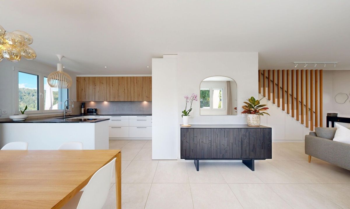 4,5-Zimmer-Maisonette eigenem Garten, Terrassen, Seeblick - 0