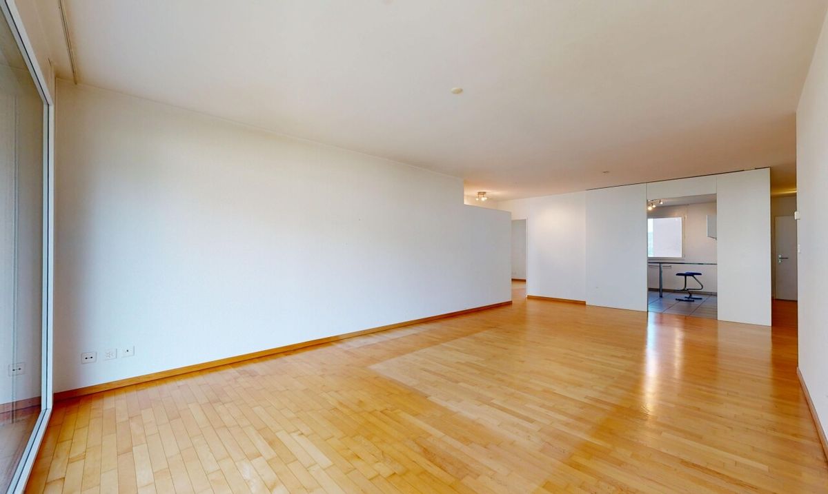 Lichtdurchflutete 4.5-Zimmer-Wohnung in Horgen - 2