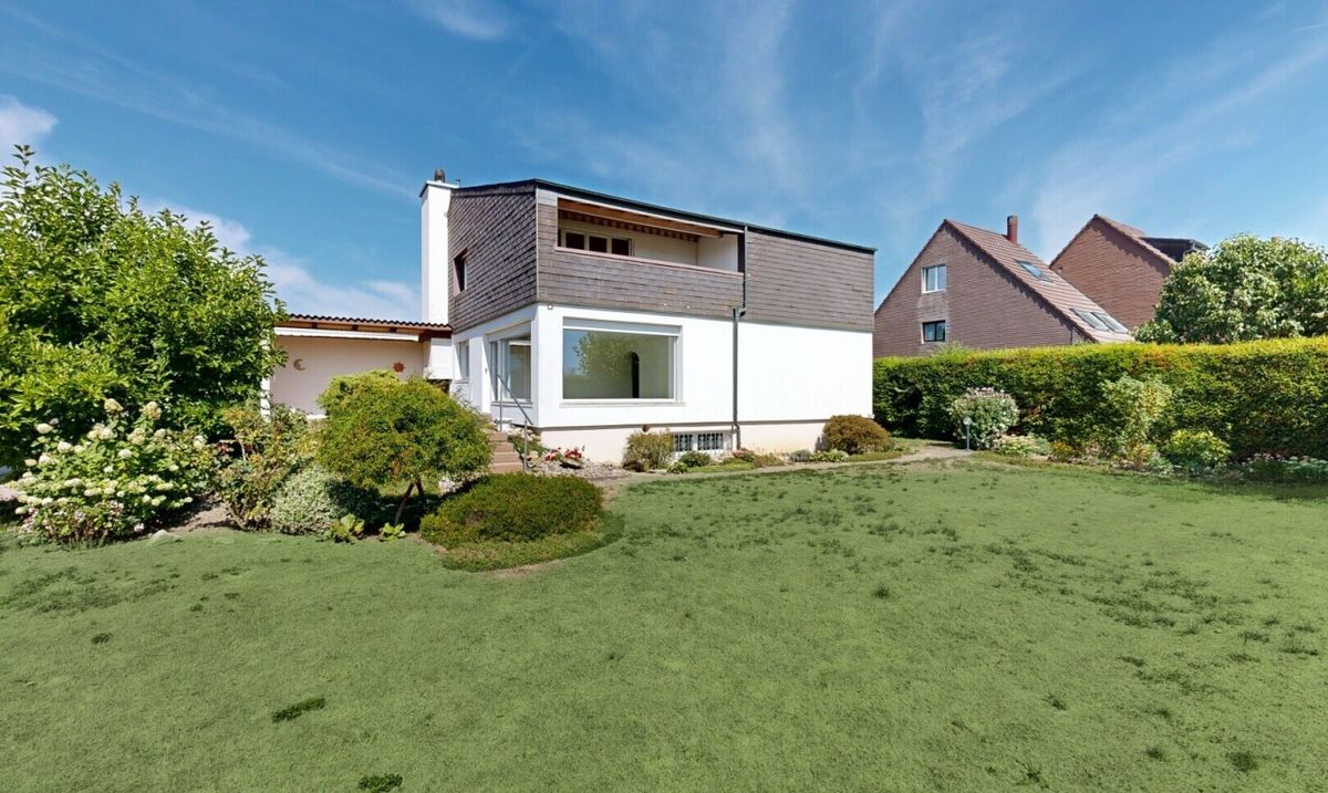 Zweifamilienhaus im Herzen von Studen - 0