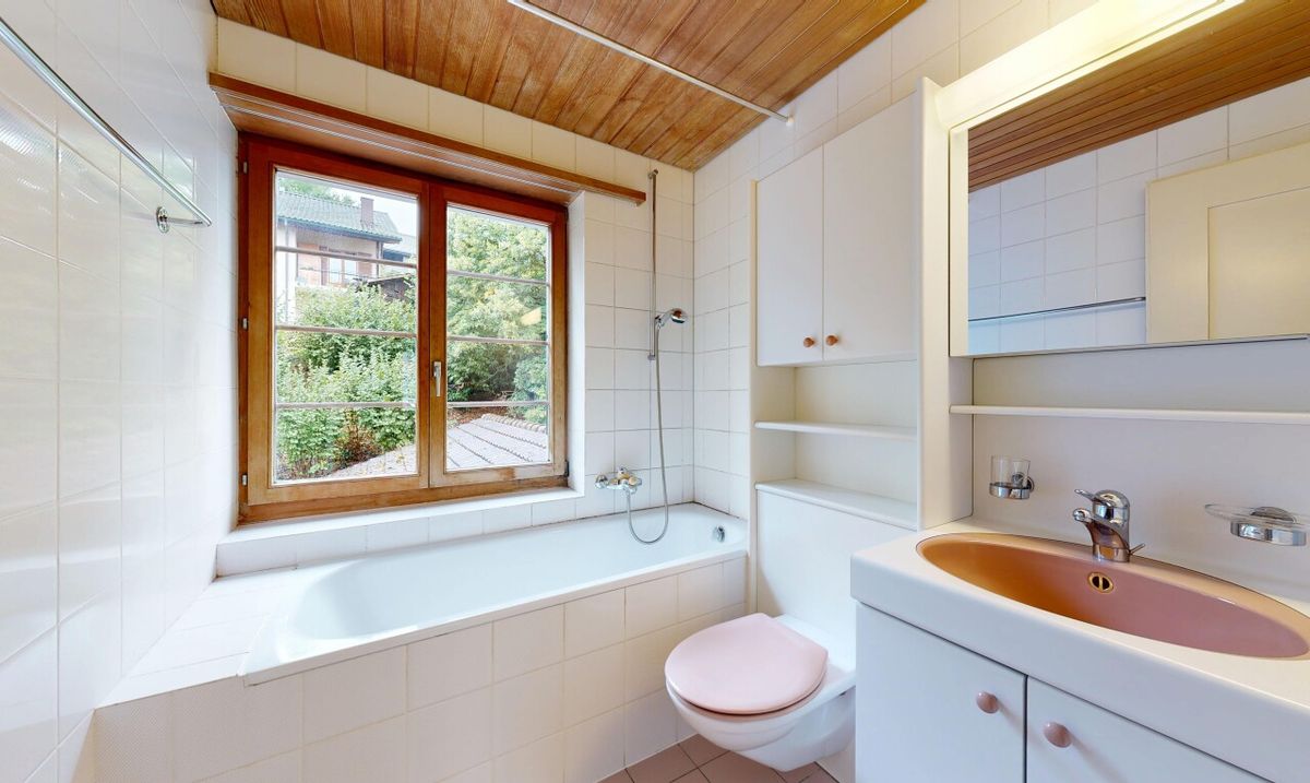 5.5-Zimmer-Einfamilienhaus mit grossem Grundstück und viel Potenzial - 9