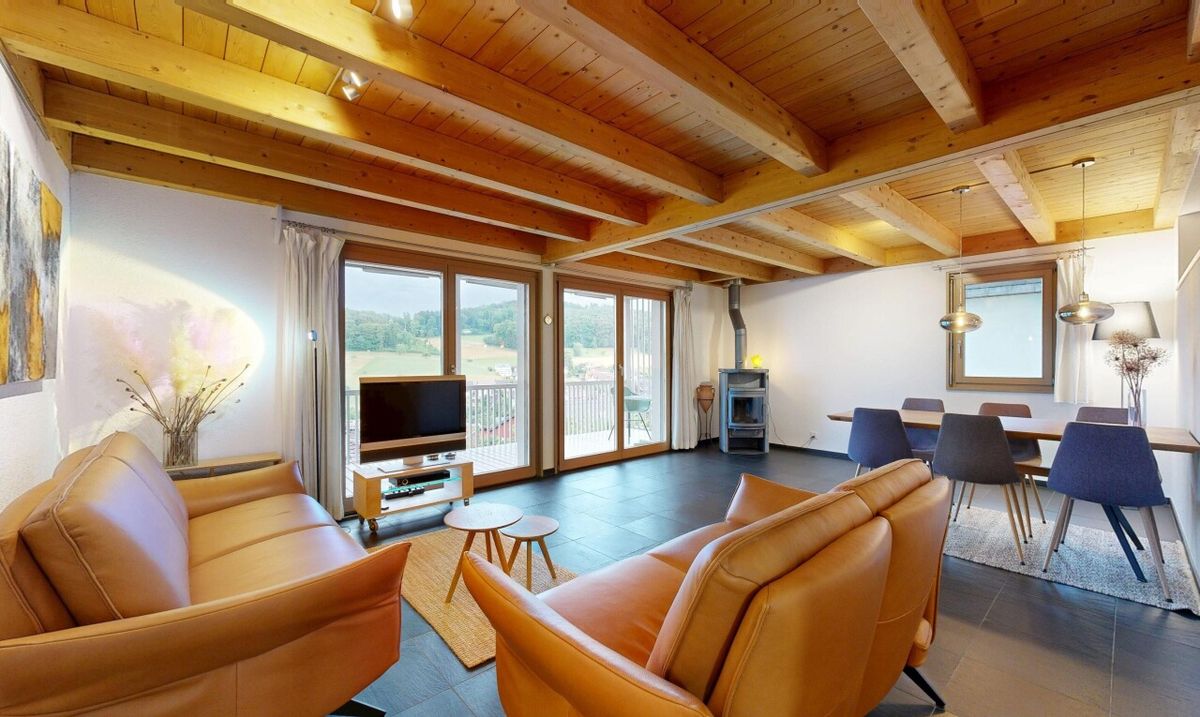 Familienfreundliches Reiheneckhaus mit Garten und freier Aussicht - 2