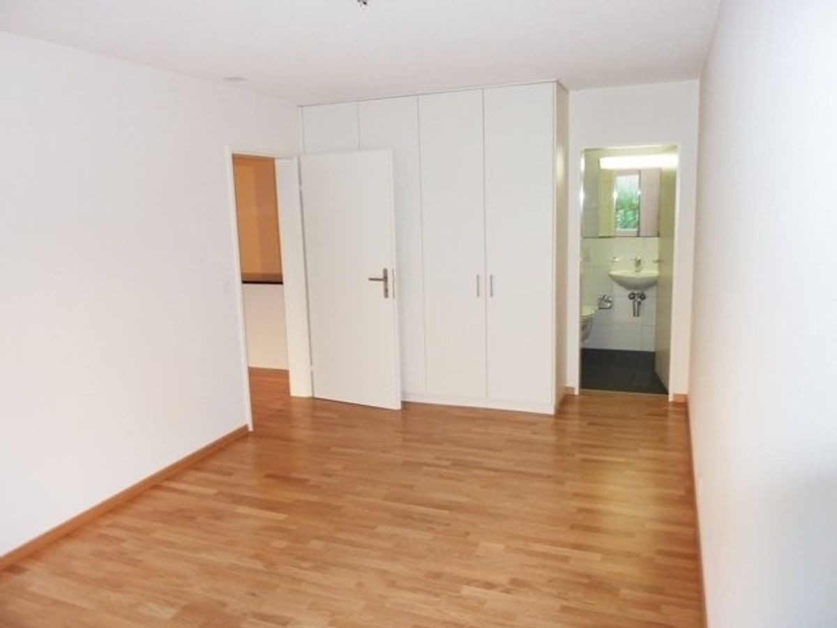 Moderne Wohnung mit speziellem Flair und Sitzplatz - 3