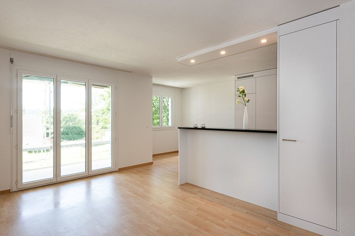 Charmante 2.5-Zimmer-Wohnung in Fehraltorf - 2