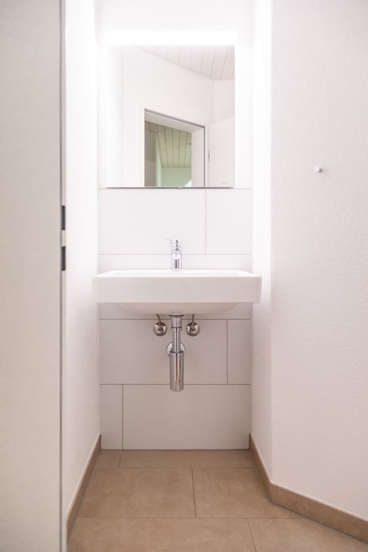 Heimelige Dachwohnung mit Wintergarten - 4