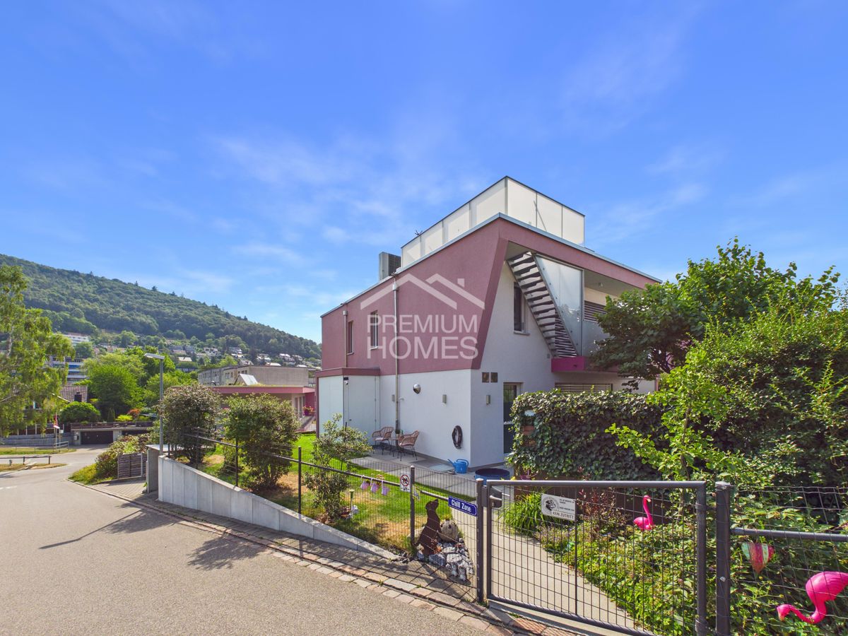 Nur für Anspruchsvolle - Villa mit Anliegerwohnung in Beringen - 0