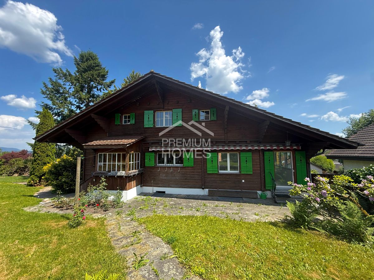 Chalet-Flair mit traumhafter Gartenidylle - 0