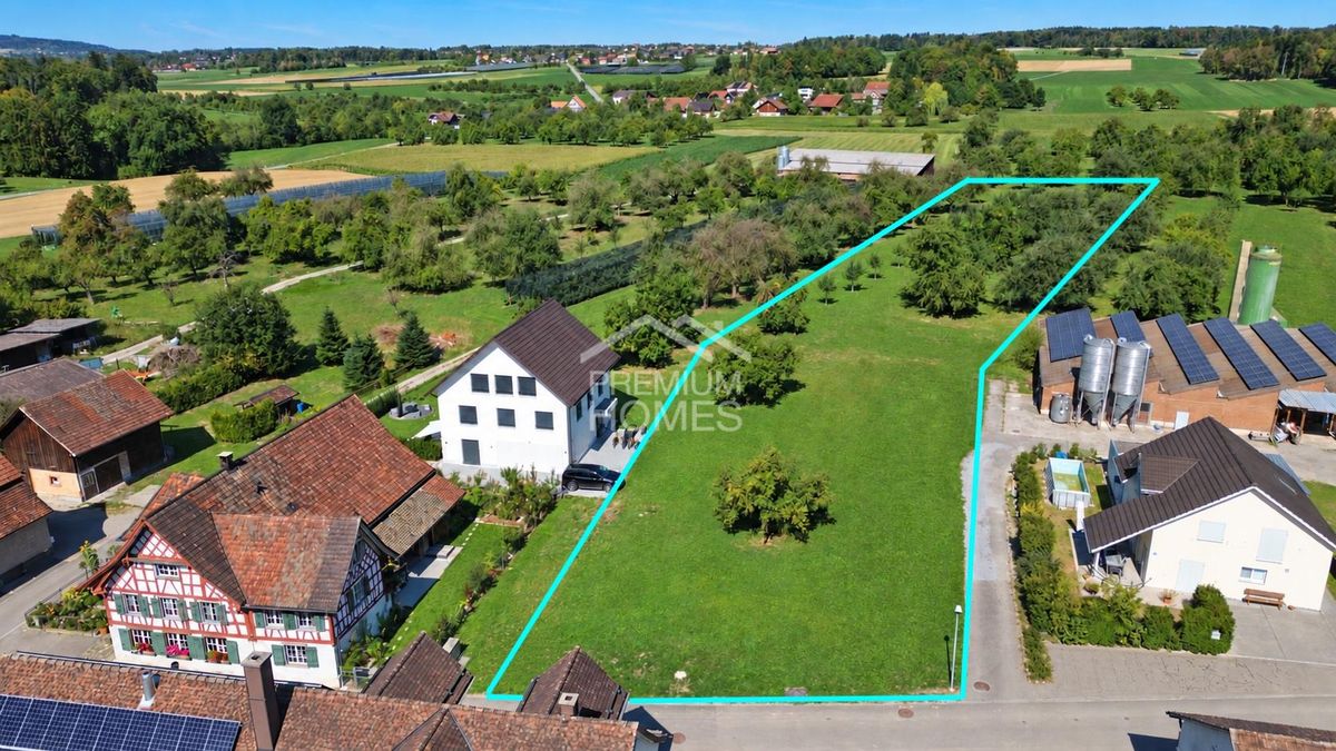 Grosszügiges Bauland für Familien, Investoren und Projektentwickler - 0