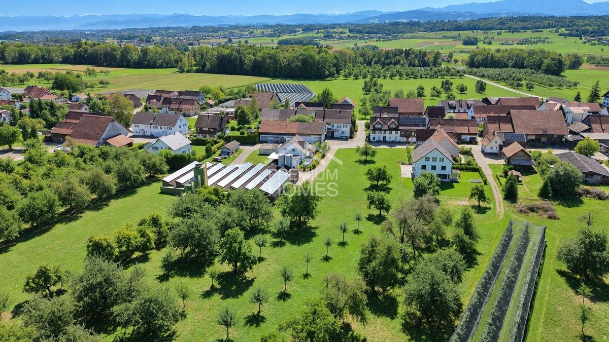 Grosszügiges Bauland für Familien, Investoren und Projektentwickler - 2