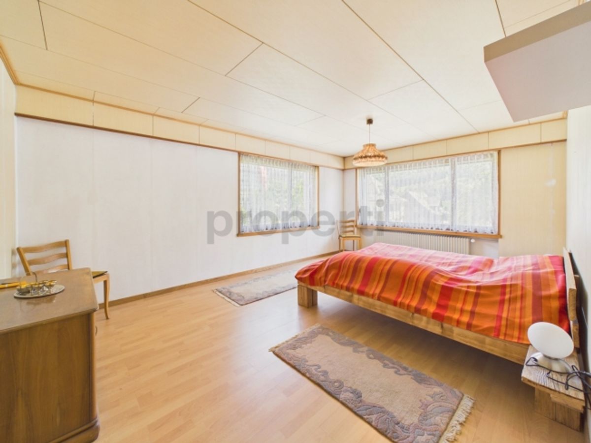 Mehrfamilienhaus an familienfreundlicher Lage - 10