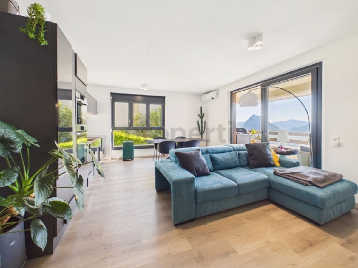 Aldesago elegante 3.5 locali ristrutturato con terrazza vista lago e piscina - 5