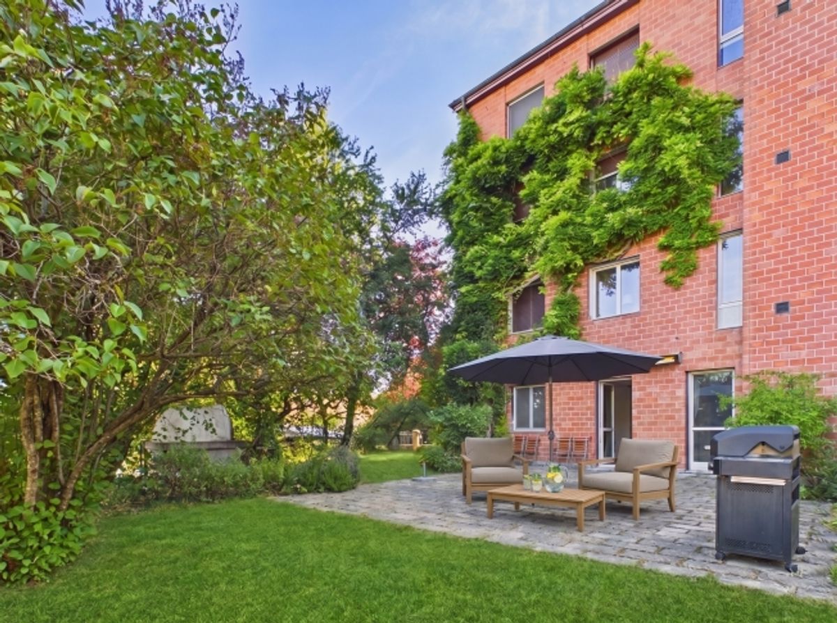 Charmante und naturnahe 4.5-Zi.-Wohnung mit einzigartiger Gemeinschaftsanlage, Pool und Zirbenholz-Sauna in Arisdorf - 9
