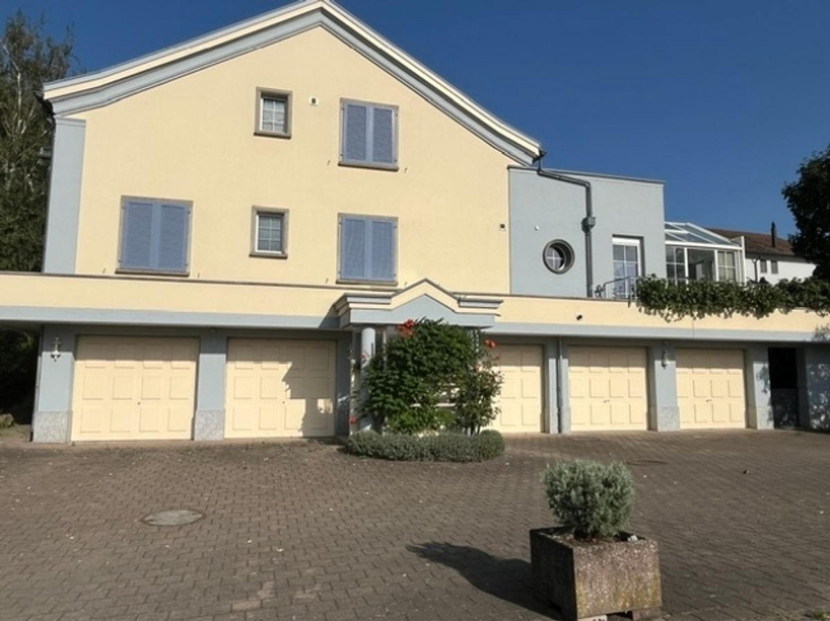 Bündner Herrschaft vor der Haustüre-stilvoll wohnen mit Alpenblick - 5