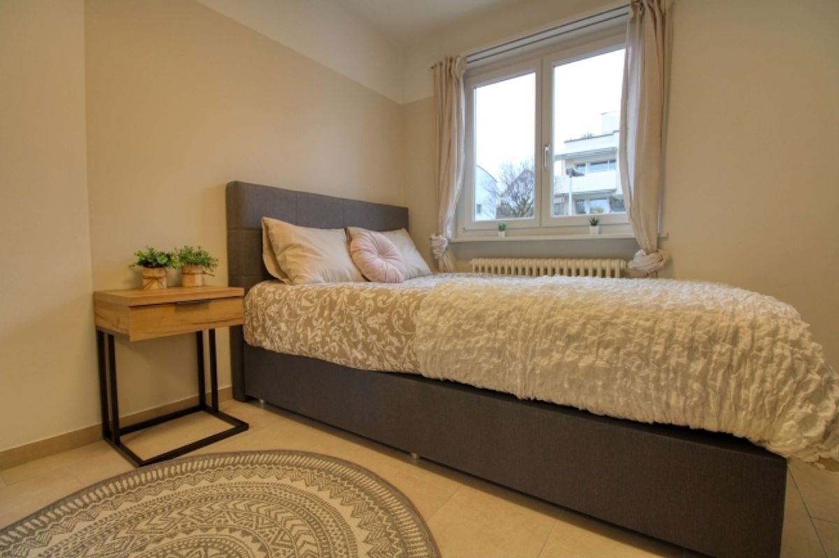 Furnished room in modernised apartment in a top location - 7