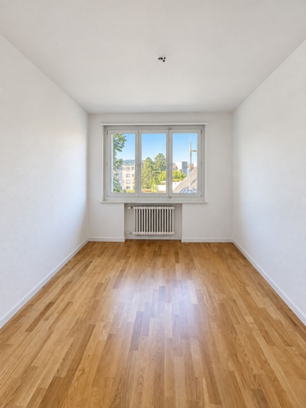 Zentrale 3-Zimmer-Wohnung in Zürich-Höngg (BEFRISTET)  stadtnah und naturnah wohnen - 4