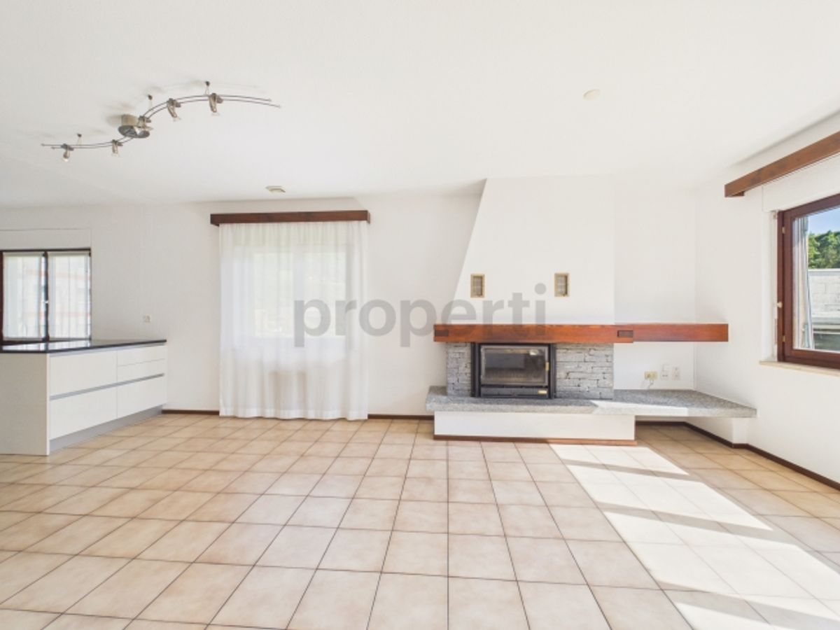 Appartamento 4,5 locali con box auto in casa bifamiliare - 3