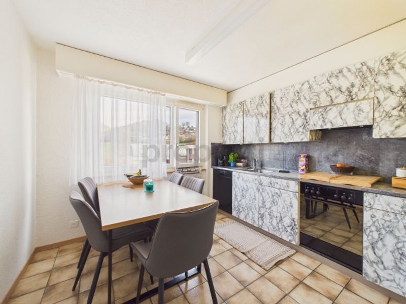 Helle 5.5-Zimmer-Wohnung mit Balkon, Tafers - 4