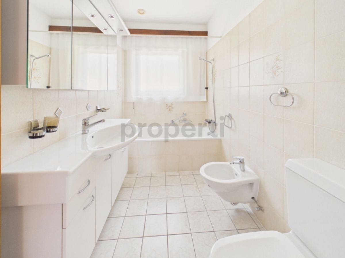 Appartamento 4,5 locali con box auto in casa bifamiliare - 10