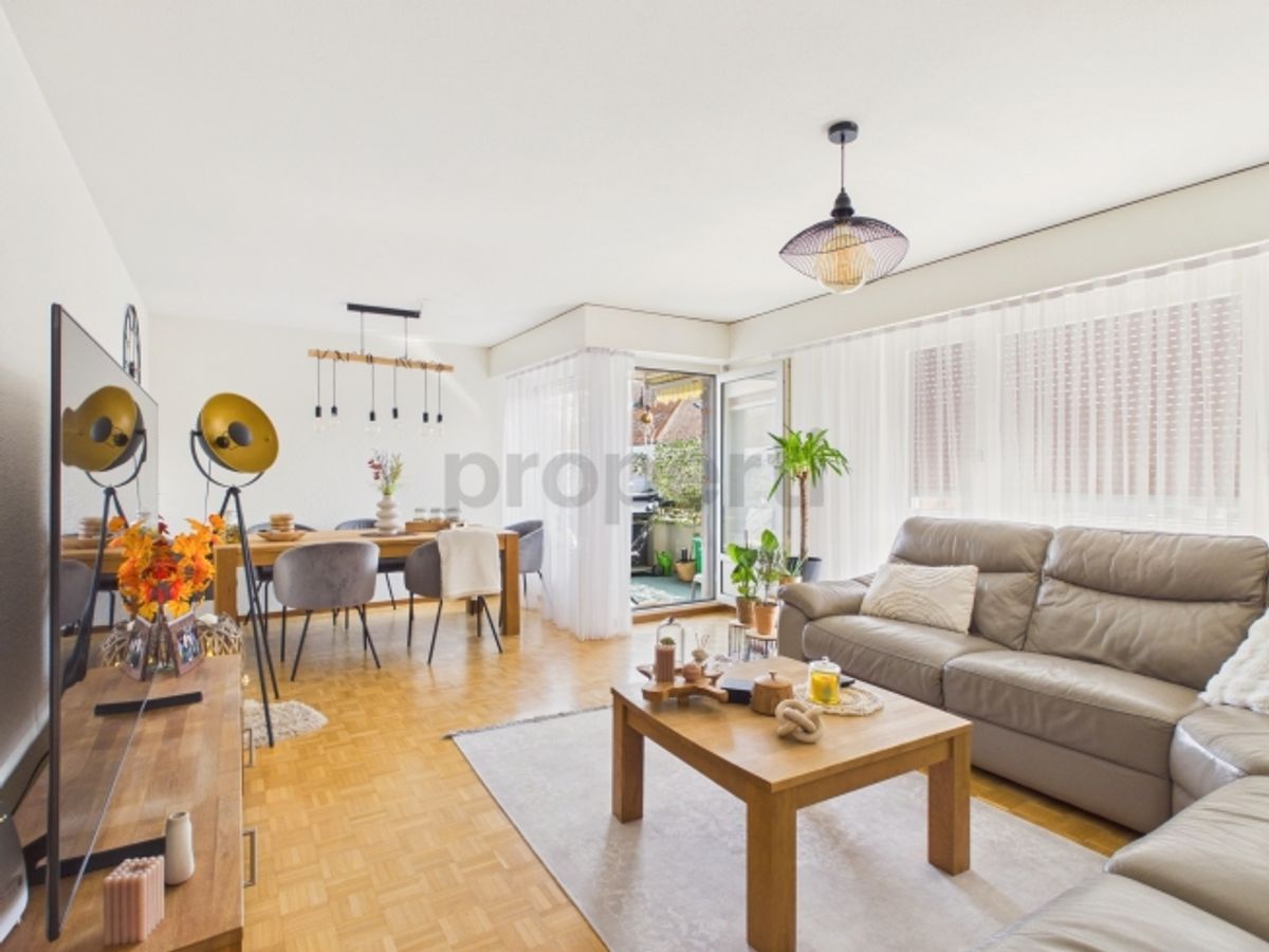 Helle 5.5-Zimmer-Wohnung mit Balkon, Tafers - 1