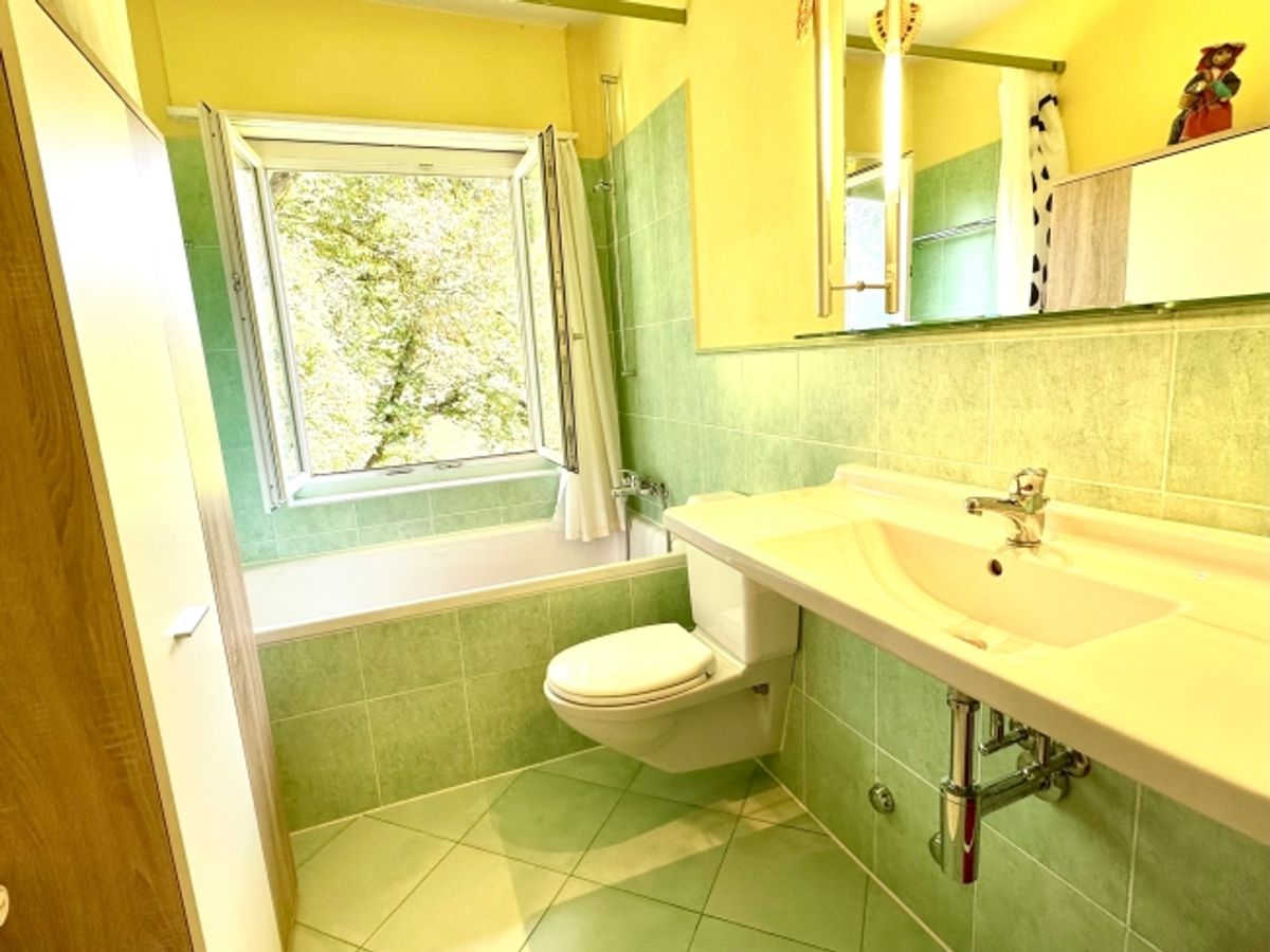 Elegante Attico di 3,5 Locali con Vista sul Lago di Lugano - 6