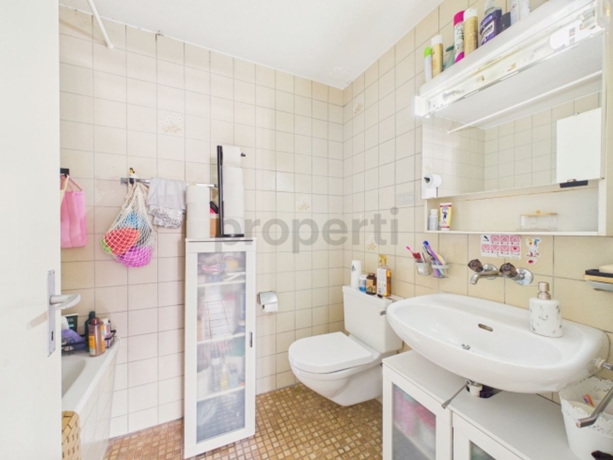 Helle 5.5-Zimmer-Wohnung mit Balkon, Tafers - 11