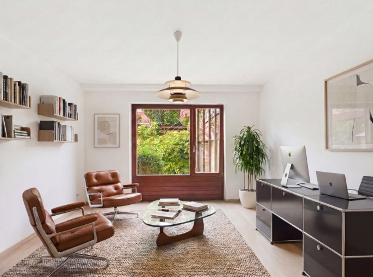 Grosszügiges 6.5-Zimmer-Einfamilienhaus mit Pool & Garage, Binningen - 3
