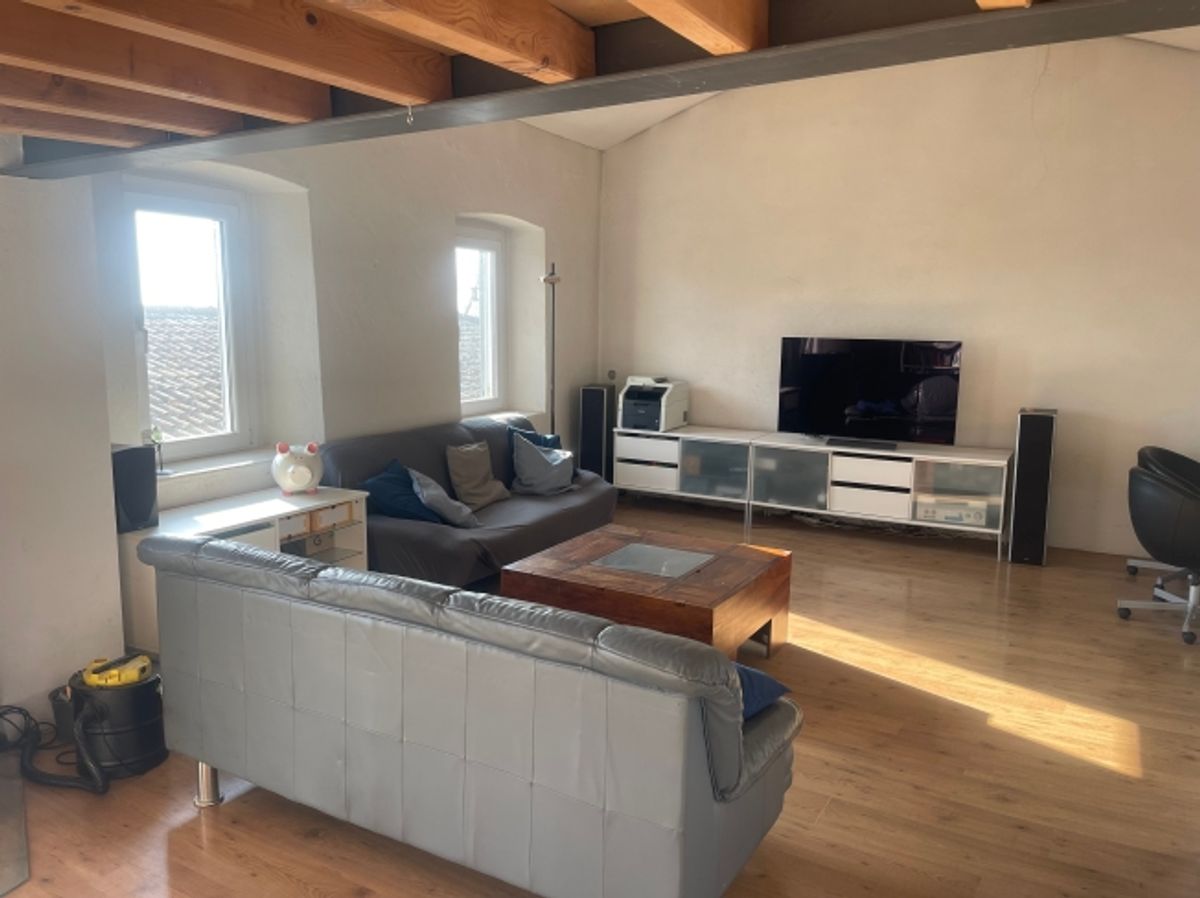 Elegante casa indipendente di 6 locali con balcone a Mendrisio - 0
