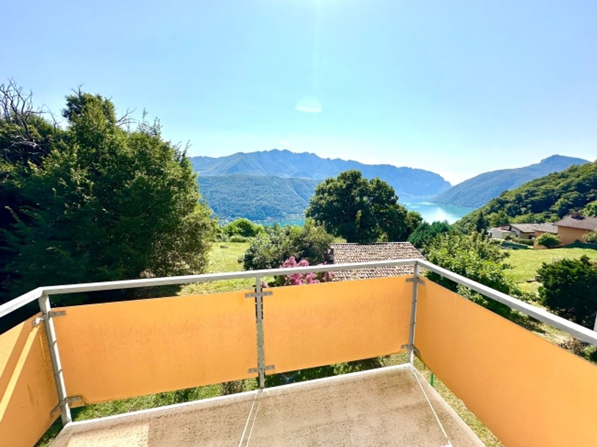 Elegante Attico di 3,5 Locali con Vista sul Lago di Lugano - 8