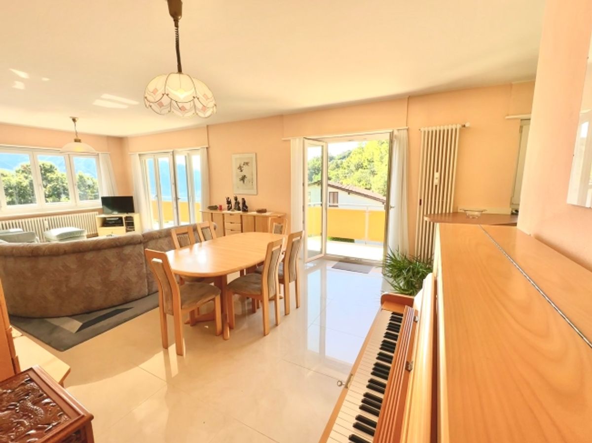 Elegante Attico di 3,5 Locali con Vista sul Lago di Lugano - 4