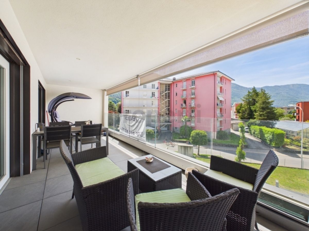 Moderno 3.5 locali con grande terrazza, Giubiasco - 1