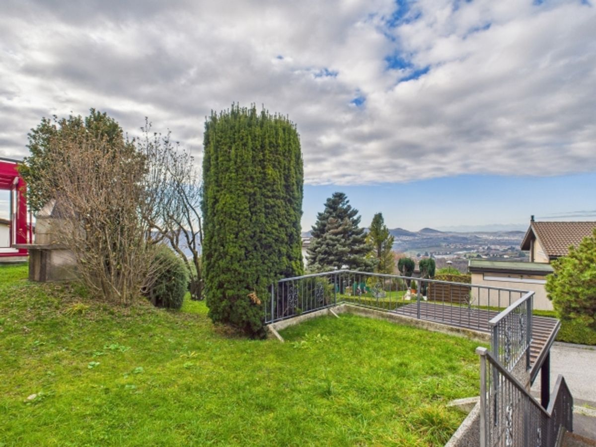 Villa indipendente nella splendida Valle di Muggio - 9