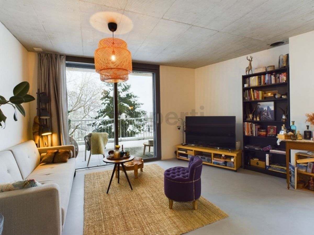 Riesige 90 m² Panorama-Terrasse, voll möbliert und Blick auf den Zugersee - 0