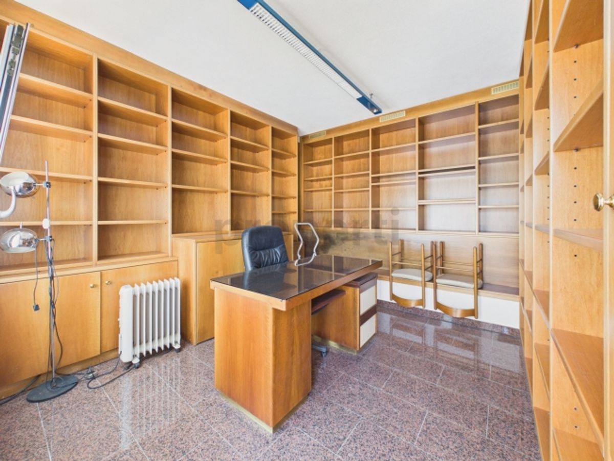 Elegante casa indipendente 6.5 locali con ampio giardino e posto auto, Breggia - 9