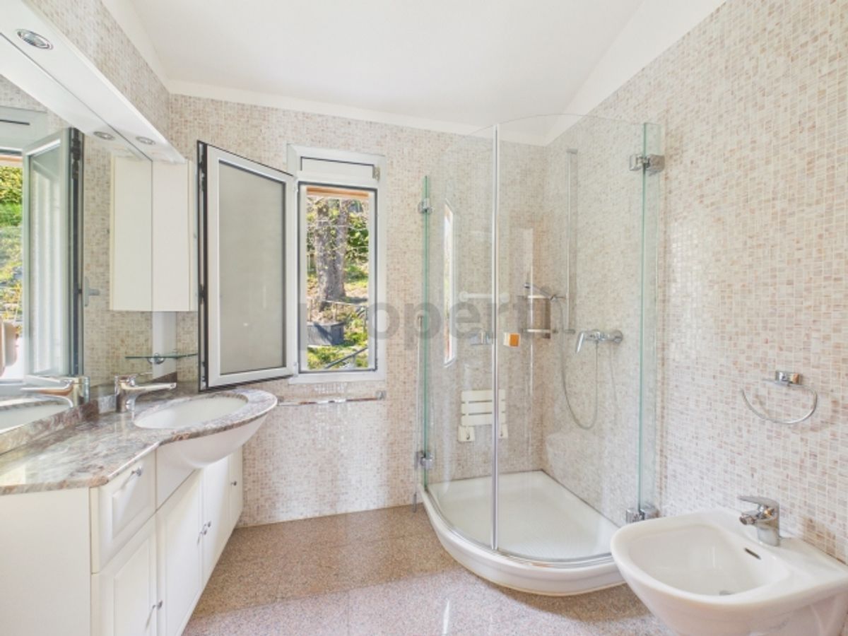 Elegante casa indipendente 6.5 locali con ampio giardino e posto auto, Breggia - 10