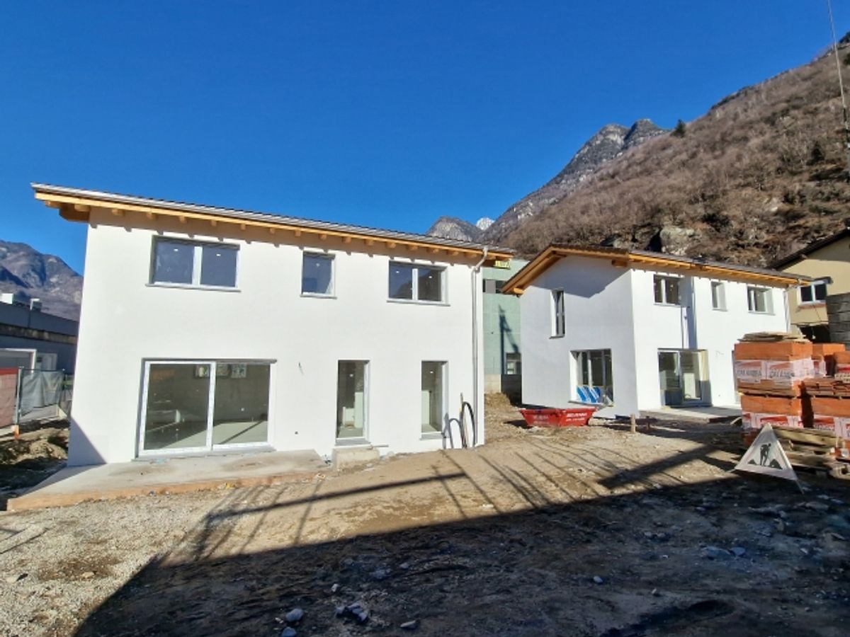 Villetta indipendente in prossima edificazione a Cadenazzo in nuovo complesso residenziale - 0